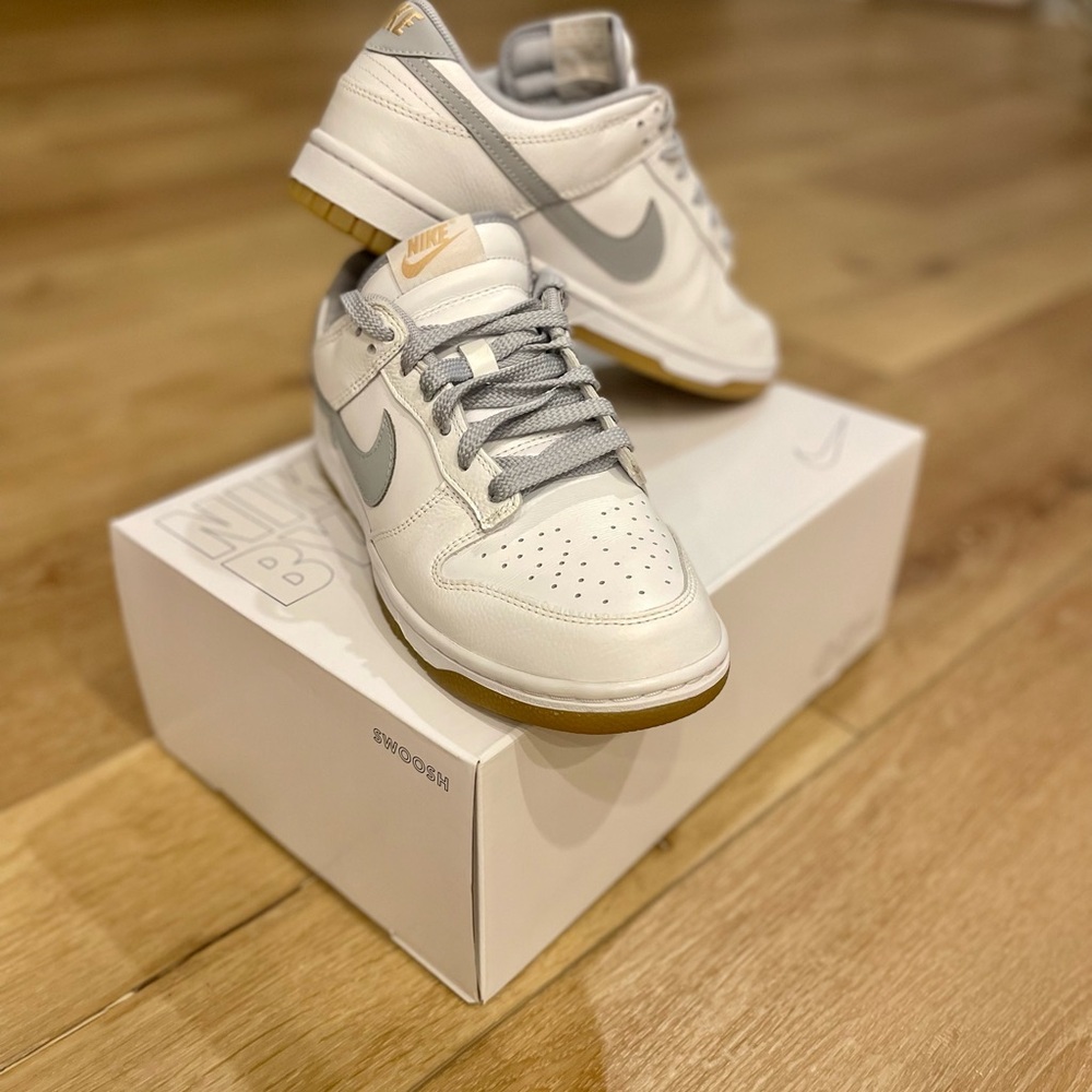 Nike Dunks - Custom White and Gray W9 M7.5